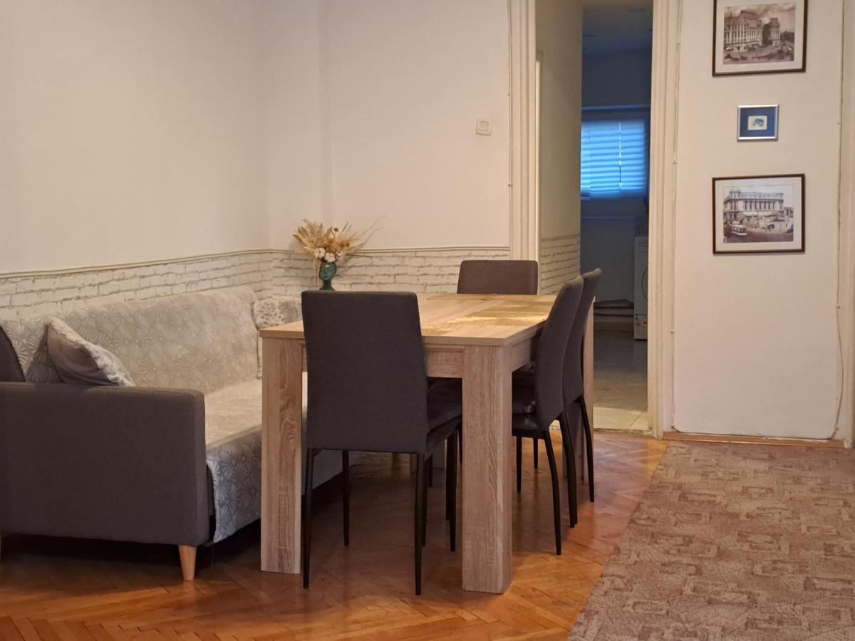 Downtown Apartment Piata Romana Bukarest Kültér fotó